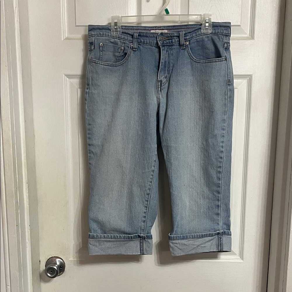 Levi's Women’s Vintage Capris - Light Blue
